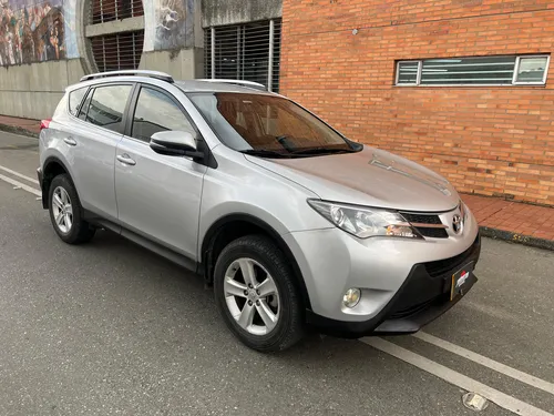 Toyota RAV4 2.0 Life
