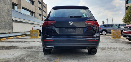 Imagen 5 de 10 de Volkswagen Tiguan 1.4 T Trendline Plus Dsg Negro 2020
