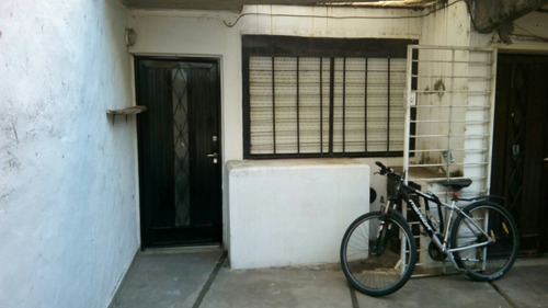 Venta Monoambiente P.b Abasto Gas Natural