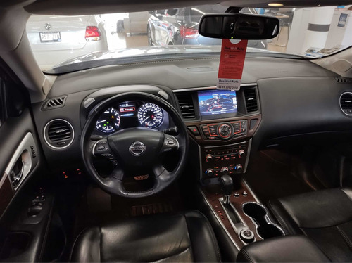 Imagen 2 de 15 de Nissan Pathfinder 2018 3.5 Exclusive Cvt