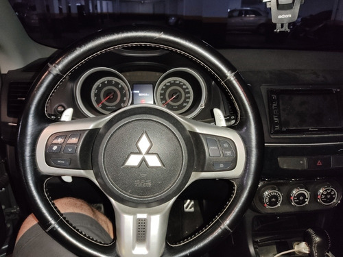 Imagem 4 de 7 de Mitsubishi Lancer 2011 2.0 Ralliart 5p