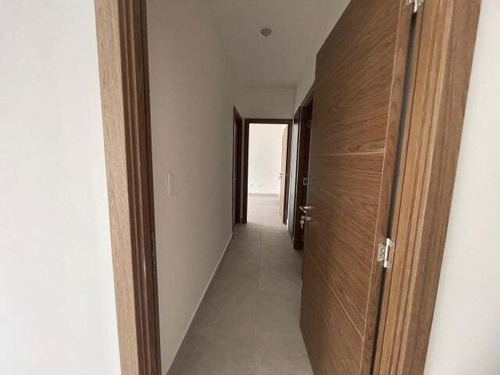 Venta De Apartamento De 2 Habitaciones En La Esperilla
