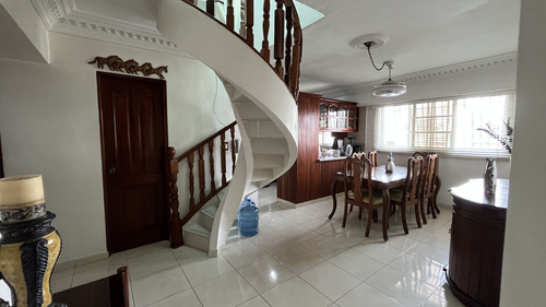 Penthouse En Venta En Bella Vista Norte Cod. 39031