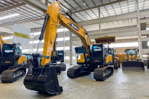 Escavadeira Sany Sy215c