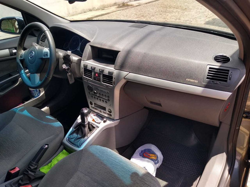 Chevrolet Vectra 2.0 Elegance Flex Power 4p 2010