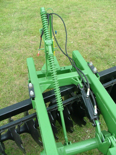 Rastra De Tiro Excéntrico - 24 Discos X 26 - 95 Kg. X Disco