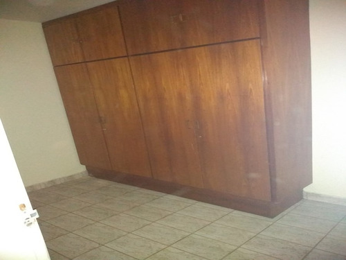 Sobrado, Jd. Santo Antonio , Osasco, 3 Dorm, 2 Vagas - 6493