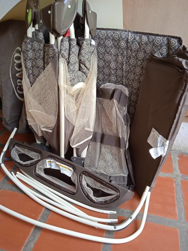 Imagen 6 de 7 de Corral Cuna Modelo Pack * N Play. Marca Graco