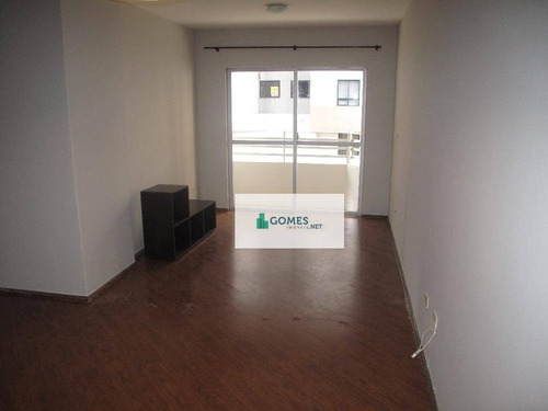 Apartamento Com 3 Dormitórios Para Alugar Por R$ 1.300,00/mês - Jardim Botânico - Curitiba/pr - Ap0131