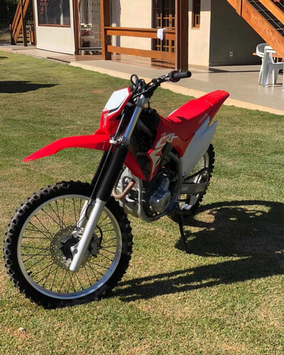 Imagem 2 de 7 de Honda Crf 250 F Ano 2020!