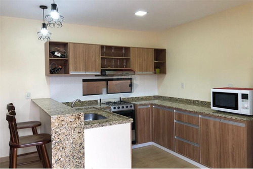 Vendo Casa Con Piscina A Estrenar: 2 Habitaciones Y 2 Baños