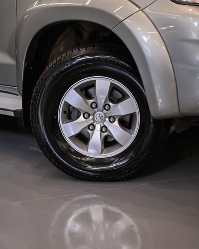 Toyota Hilux CD SRV 4x2 2.7 Flex 16V Aut.