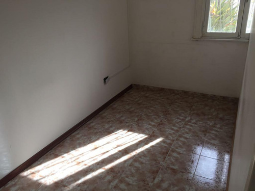 Imagen 7 de 20 de Casa En Venta, Saavedra 75, Belén De Escobar