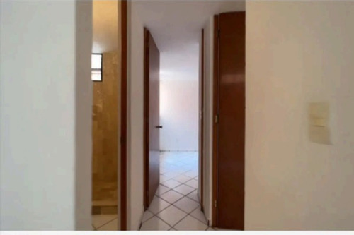 Venta De Departamento (80m2) Muy Cerca De Parque Tarango, Portal Centenario, Supervia Poniente, Db15r9