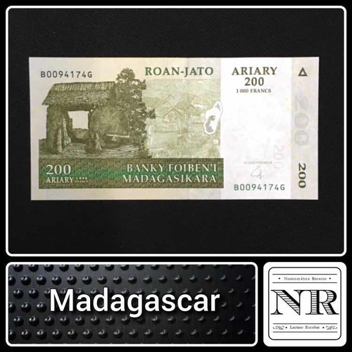 Imagen 1 de 3 de Madagascar 2004 (africa) - 200 Ariary- Unc - P# 87b