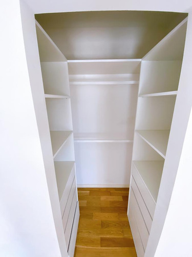 Departamento Con Cochera En Venta En Venice, Tigre.