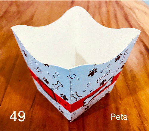 Imagem 3 de 5 de Kit 520 Peças Para Doces Festa Pets Forminhas Cachorro Cã