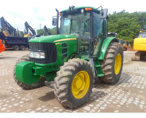 Trator Agrícola John Deere 6100j Ano 2022 Com 1.308 Horas