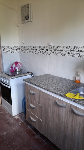 Casa En Progreso (villa Alegría), De 2 Dormitorios Se Vende.