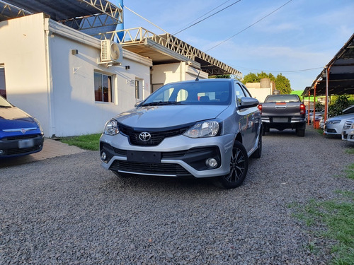 Toyota Etios 1.5 Sedan Xls