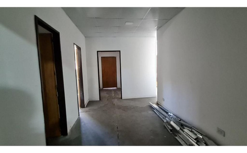 Imagen 4 de 8 de Venta De Galpón En Caseros, Caseros Tres De Febrero