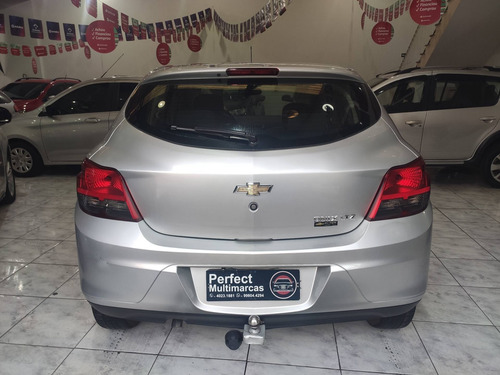 Imagem 10 de 10 de Chevrolet Onix 1.4 Mpfi Ltz 8v Flex 4p Automático