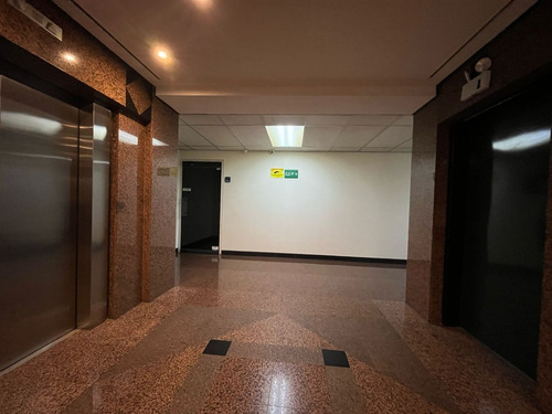 Alquiler De Oficina El Rosal
