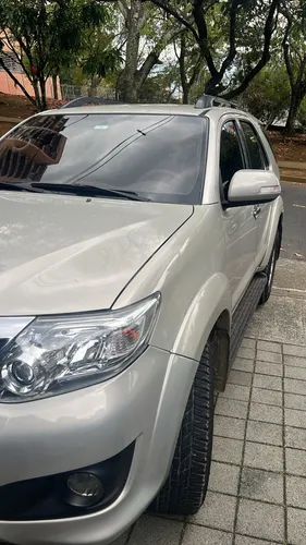 Toyota Fortuner 2.7l 4x2