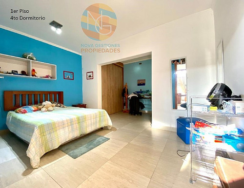 Casa En La Florida, 1000 M2 De Terreno, 350 M2 Construidos.