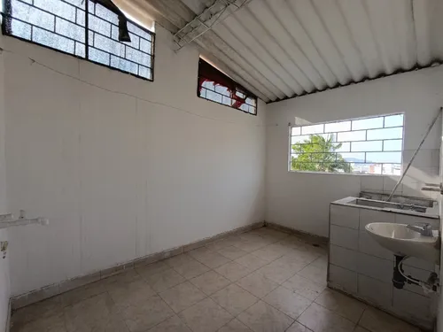 Casa En Venta En La Cabrera. Cod V30341