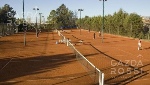 Imagen 2 de 4 de Excelente Lote Central A La Venta En Venado 2, Canning