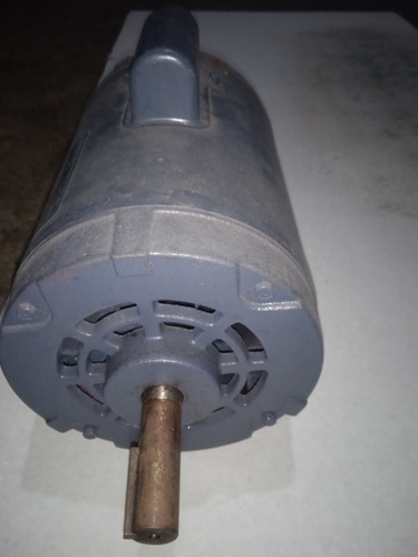 Imagen 2 de 3 de Motor Eléctrico Metalcorte 1.5 Hp 1.720 Rpm Monofásico (420)