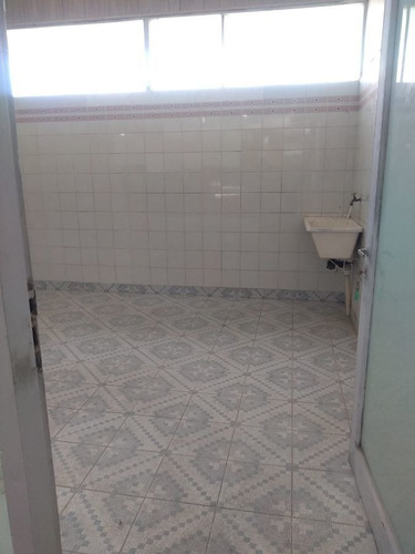 Imagen 8 de 30 de Local Comercial Alquiler Ubicado En Galería Del Edificio Cabo Corrientes