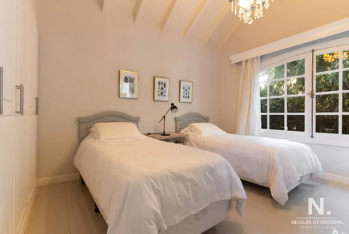Se Vende Espectacular Casa En Montoya, La Barra De 7 Dormitorios.