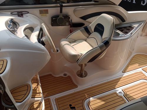 Lancha Focker 255 Cabinada 2008 Phantom Solara Nhd