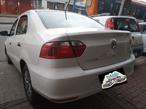Imagem 4 de 8 de Volkswagen Voyage
