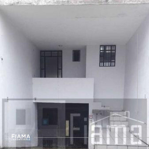 Imagen 11 de 12 de Se Vende Edificio A Un Costado Del Sindicato Del Seguro Soci