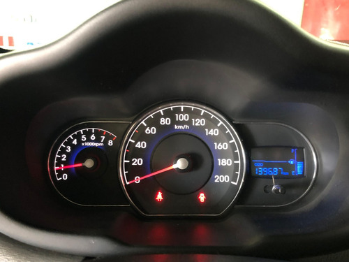 Hyundai i10 1.2 Gls Seguridad L Mt