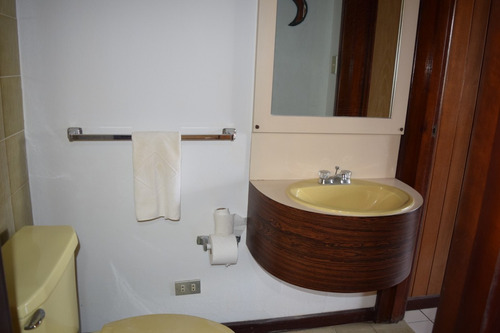 Imagen 6 de 20 de Alquiler Apartamento En Rohrmoser, Condominio El Estoril. Amoblado, Hermosa Vista, Muy Tranquilo Y Aceptan Mascotas