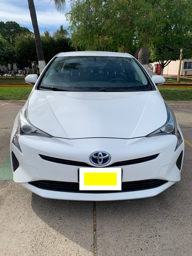 Toyota Prius 1.8 Base Cvt