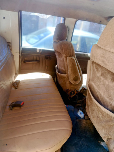 Mitsubishi L200 2.5 D/cab 4x2