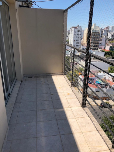 Alquiler! 2 Ambientes Con Cochera Y Amenities Franklin 2400 - Flores