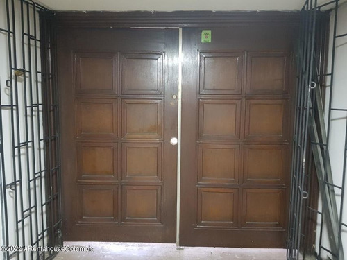 Imagen 9 de 10 de Vendo Comercial En Santa Fe(bogota) C.m 22-2321