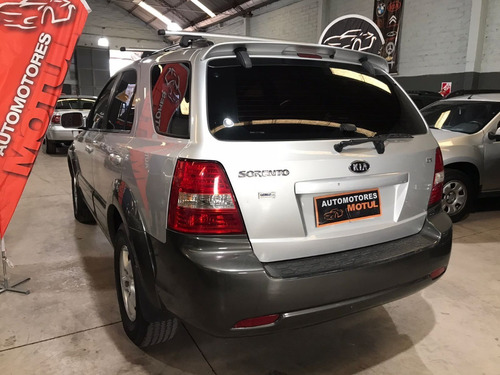 Imagen 4 de 8 de Kia Sorento Ex At Crdi 2.5 2009