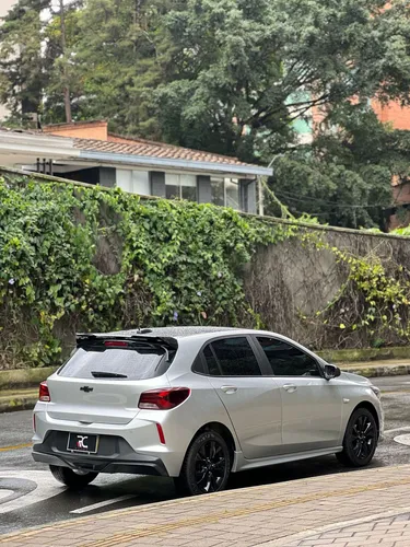 Chevrolet Onix 1.0T Rs Mt