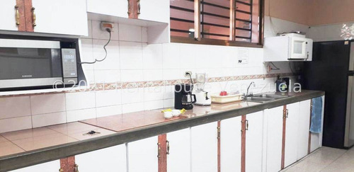 Imagen 13 de 14 de Casa Comercial, Deposito Y Oficina En Venta 22-20460 Juan Villarroel 04166120354