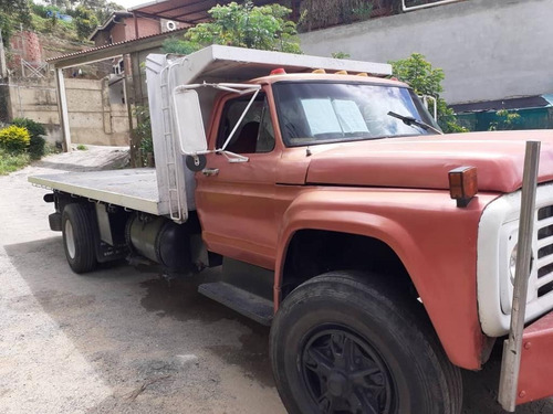 Imagen 3 de 14 de Ford F-600