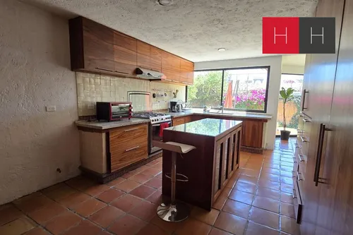 Casa En Venta En Fraccionamiento El Campanario
