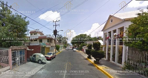 Venta Casa En 3a De Sabadino Jaime, Col U. H. Vicente Guerrero, Iztapalapa. Ton-007 (lcdmx12390000)