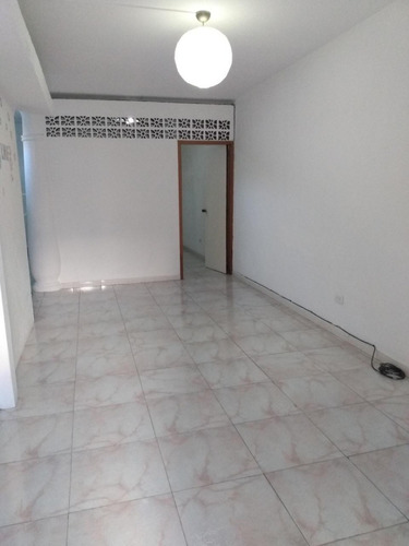 Anexo En Alquiler. Terrazas Del Club Hípico.